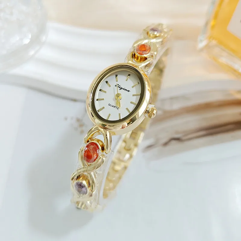 New high-end watch with gemstones and diamonds for women, niche, light luxury, high beauty bracelet for women, quartz watch
New high-end watch with gemstones and diamonds for women, niche, light luxury, high beauty bracelet for women, quartz watch