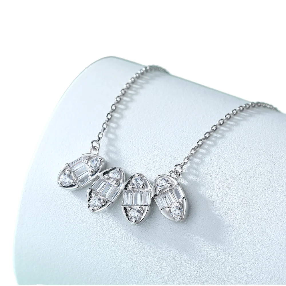 Wholesale 925 Sterling Silver Rhodium Plated Necklace Fashionable Heart-shaped Chain With Paved CZ and Diamond for Weddings
Wholesale 925 Sterling Silver Rhodium Plated Necklace Fashionable Heart-shaped Chain With Paved CZ and Diamond for Weddings