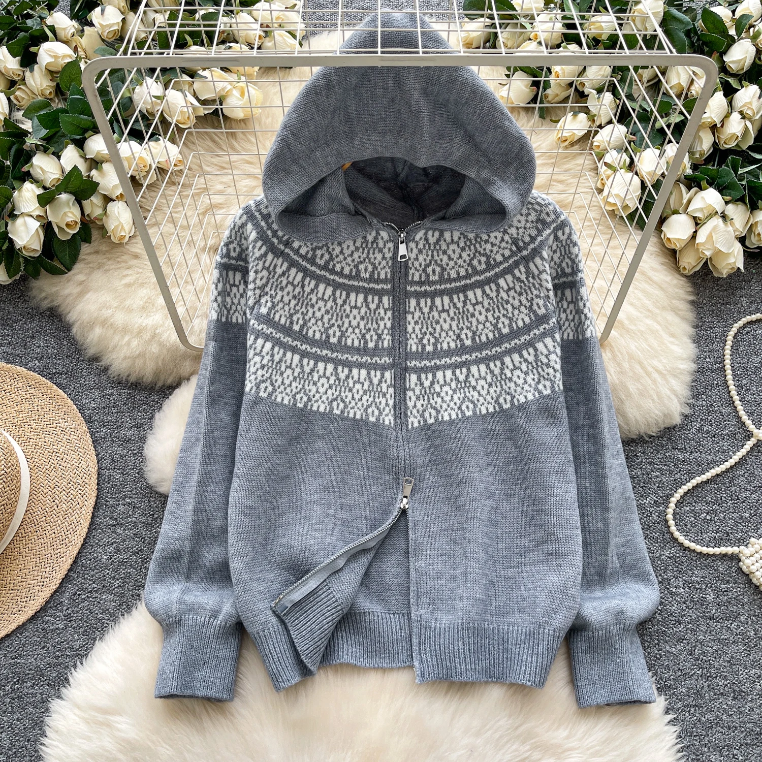 Jacquard Double Zipper Hooded Cardigan Autumn Winter New Long Sleeve Knitted Sweater Casual Loose Splicing Versatile Warm Coats
Jacquard Double Zipper Hooded Cardigan Autumn Winter New Long Sleeve Knitted Sweater Casual Loose Splicing Versatile Warm Coats