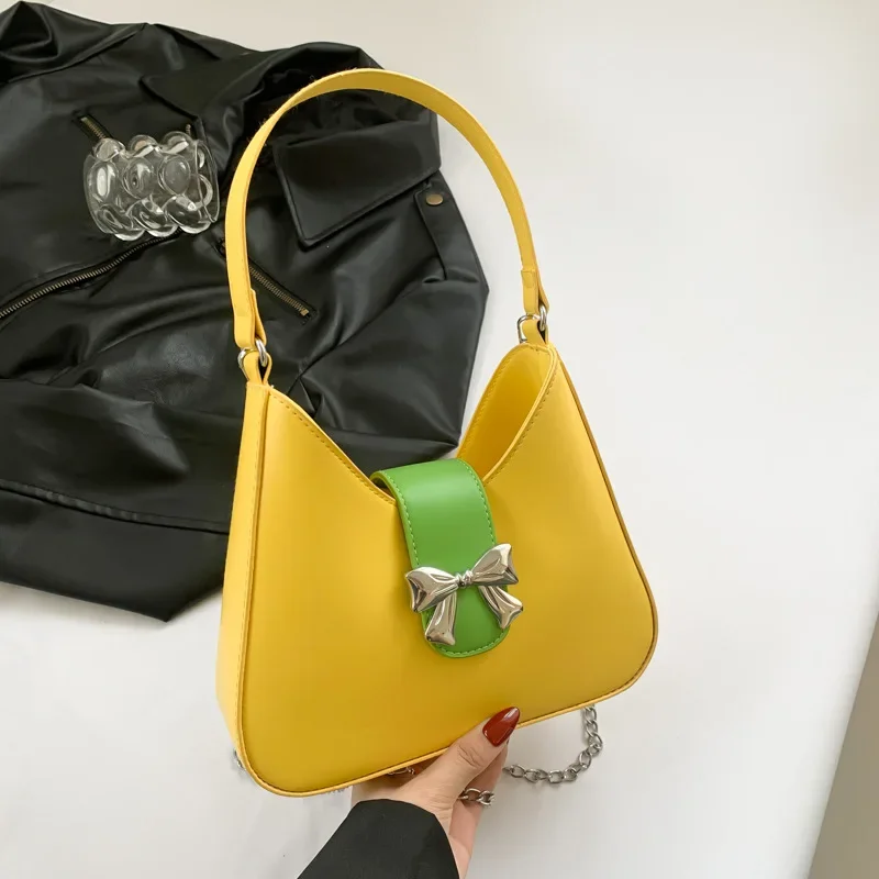 Internet celebrity fashion candy color handbag versatile niche commuter chain messenger bag
Internet celebrity fashion candy color handbag versatile niche commuter chain messenger bag