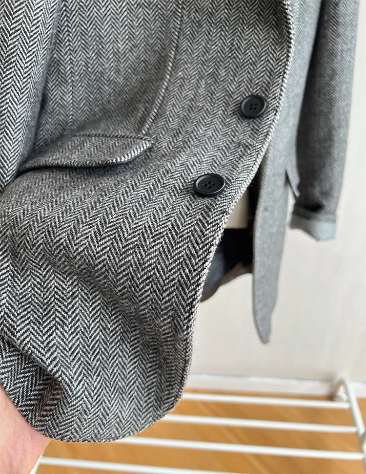 Men's Blazer Vintage Herringbone Splicing suede Single Breasted Casual Wool Blend Suit Jacket Spring Winter Fall Clothing-men
Men's Blazer Vintage Herringbone Splicing suede Single Breasted Casual Wool Blend Suit Jacket Spring Winter Fall Clothing-men