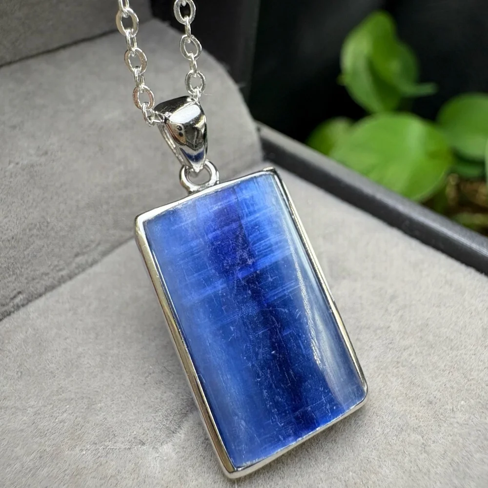 1PCS Natural Kyanite Cube Quartz Pendant Carving Healing Fengshui Stone DIY Accessories Holiday Birthday Gift
1PCS Natural Kyanite Cube Quartz Pendant Carving Healing Fengshui Stone DIY Accessories Holiday Birthday Gift