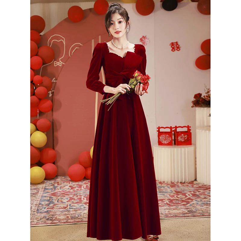 Винно-красное бархатное свадебное платье для невесты 2025 года, новое, элегантное, для помолвки, ужина, вечернее платье, женское, класса люкс, в корейском стиле, с жемчугом
Винно-красное бархатное свадебное платье для невесты 2025 года, новое, элегантное, для помолвки, ужина, вечернее платье, женское, класса люкс, в корейском стиле, с жемчугом