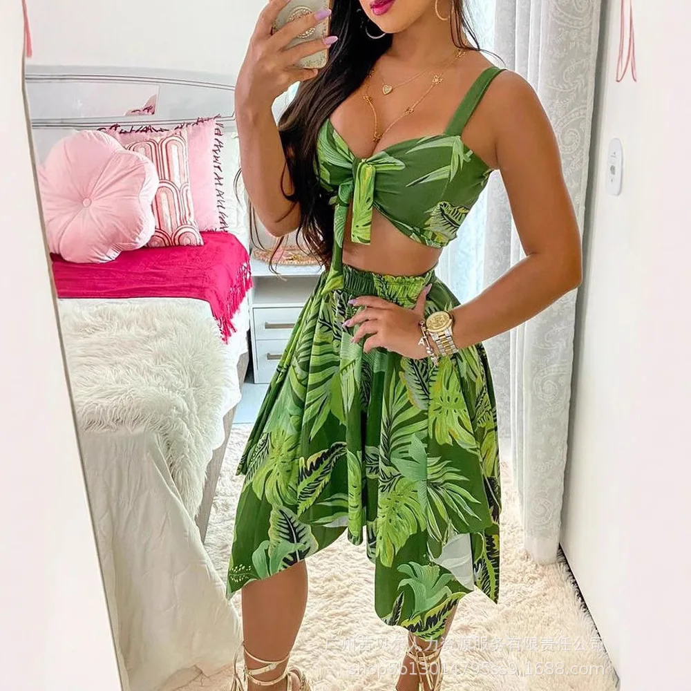 Women Two-piece Set Floral Flower Print Tank Top & High Waist Mini Skirt Sexy Summer Clothes
Women Two-piece Set Floral Flower Print Tank Top & High Waist Mini Skirt Sexy Summer Clothes