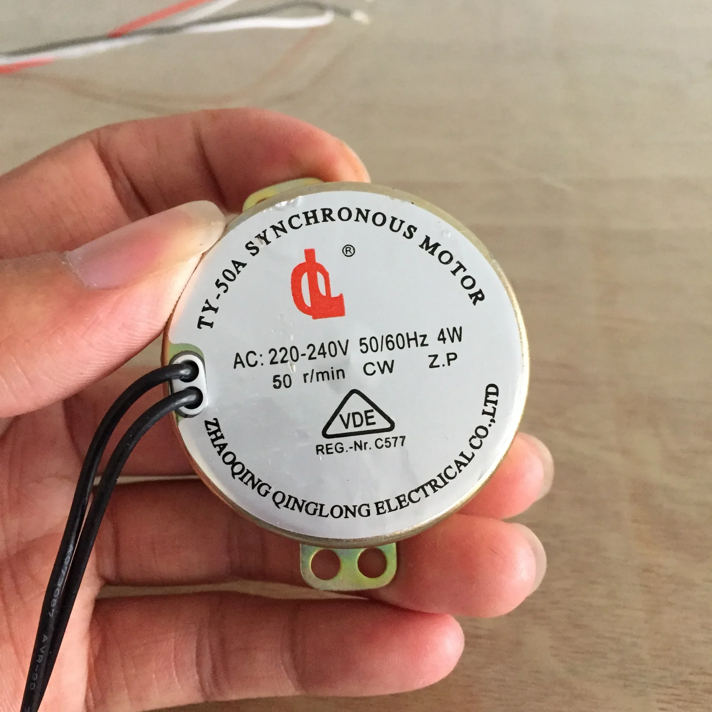 1PCS TY-50A 50 r/min 4W Synchronous Motor 220V~240V
1PCS TY-50A 50 r/min 4W Synchronous Motor 220V~240V