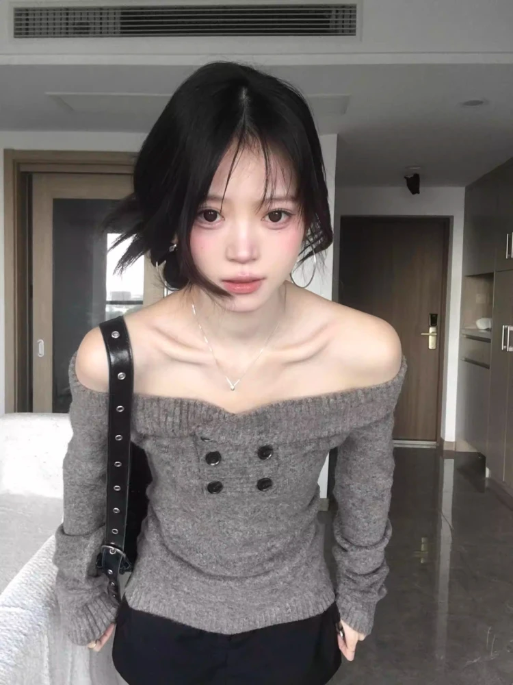 Y2k Aesthetic Slash Neck Sexy Sweater Harajuku Women Grunge Vintage Solid Pullovers Streetwear Knitted Slim Fit Button Jumper
Y2k Aesthetic Slash Neck Sexy Sweater Harajuku Women Grunge Vintage Solid Pullovers Streetwear Knitted Slim Fit Button Jumper