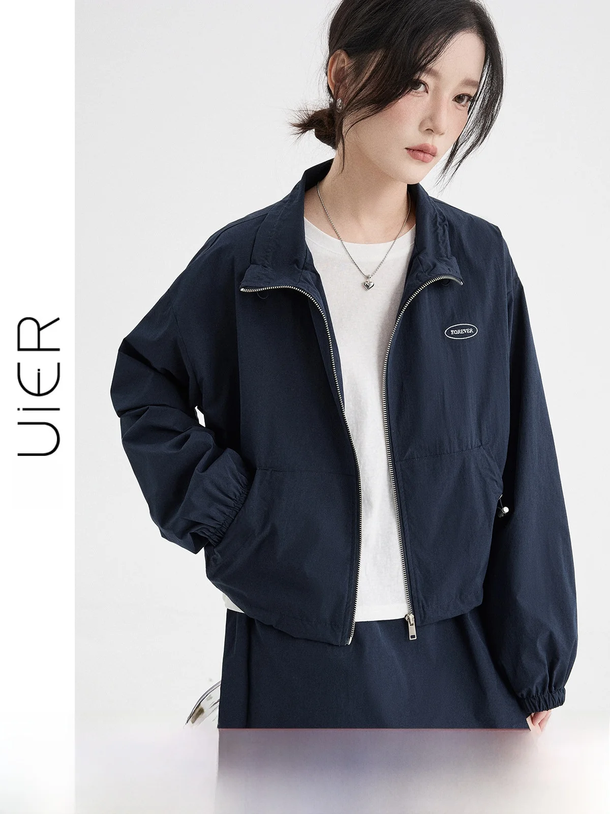 Guier Women's Spor Casual Jaet 2026 New Spring Stand Collar Dstring Loose Slimming Top Faionable Ladies ort Coat
Guier Women's Spor Casual Jaet 2026 New Spring Stand Collar Dstring Loose Slimming Top Faionable Ladies ort Coat