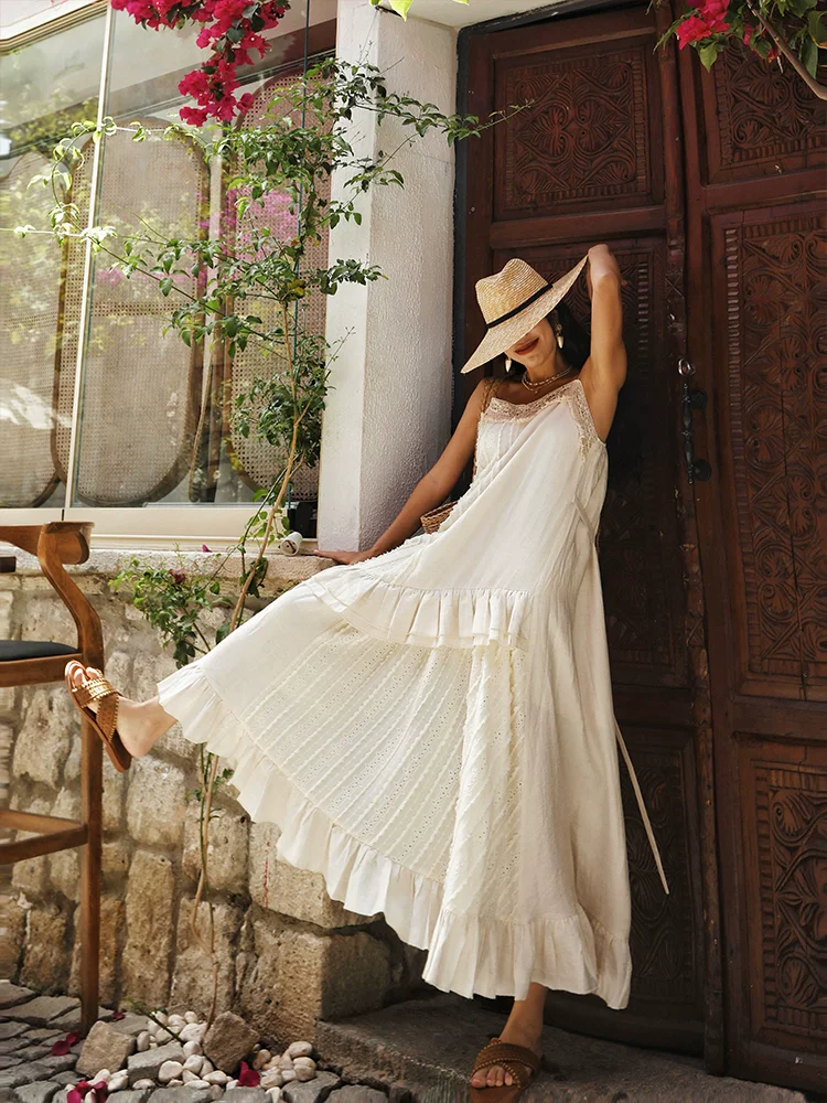Spring Summer Original Design Women French Vacation Style Lace Ruffled Maxi Off-Shoulder Dress
Spring Summer Original Design Women French Vacation Style Lace Ruffled Maxi Off-Shoulder Dress