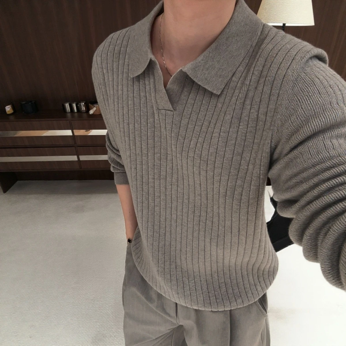 Ретро-свитер в полоску с длинным рукавом, вязаный, повседневный, молодежный, мужской, премиум-класса, теплый зимний, из полиэфирного волокна
Ретро-свитер в полоску с длинным рукавом, вязаный, повседневный, молодежный, мужской, премиум-класса, теплый зимний, из полиэфирного волокна