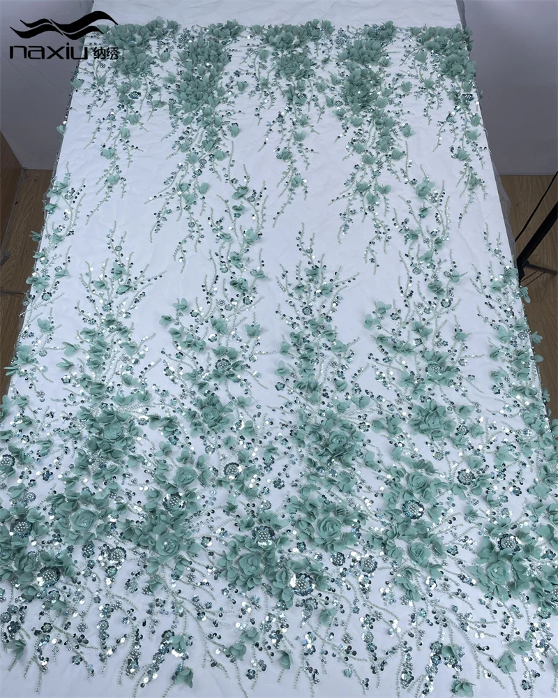 Новейшая 3D цветочная вышивка Madison, бусины и блестки, африканская кружевная ткань 2026, высокое качество, нигерийское французское сетчатое кружево для свадебного платья
Новейшая 3D цветочная вышивка Madison, бусины и блестки, африканская кружевная ткань 2026, высокое качество, нигерийское французское сетчатое кружево для свадебного платья