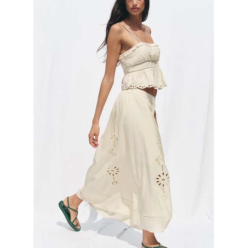 High Waist Hollow out Embroidery Strap Straight Collar ort Top And Midi Skirt Two Piece Set Summer Faion Women's Wear
High Waist Hollow out Embroidery Strap Straight Collar ort Top And Midi Skirt Two Piece Set Summer Faion Women's Wear