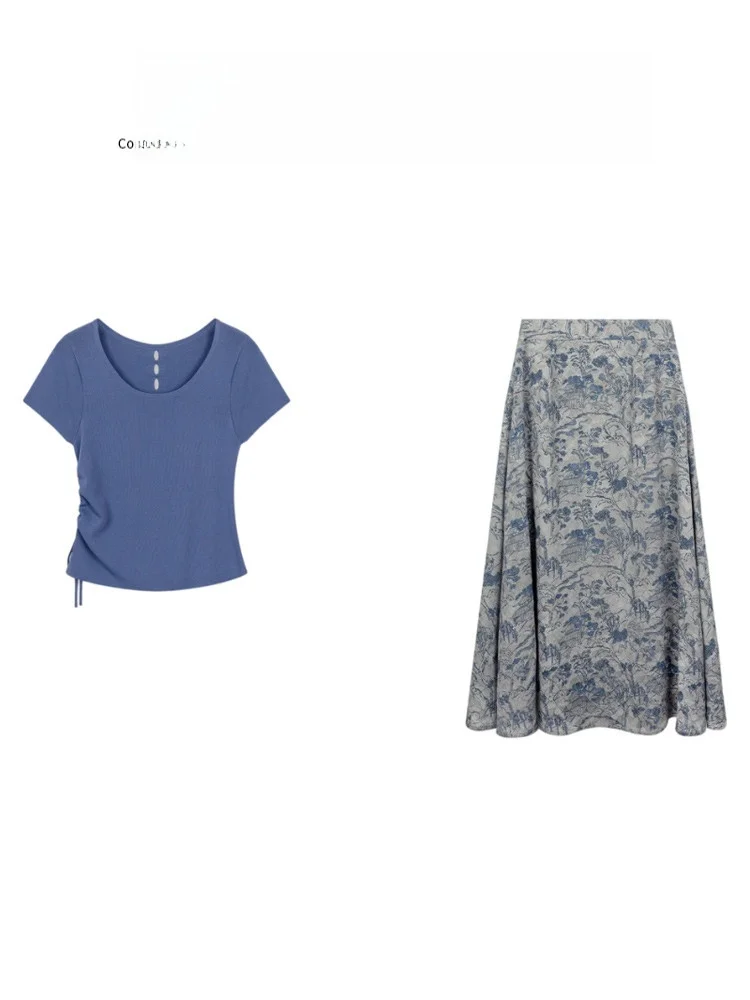 Summer Floral Knitted Short Sleeve Women's Set plus Size Comfortable Casual High Waist Skirt round Neck T-Shirt Fashion Set
Summer Floral Knitted Short Sleeve Women's Set plus Size Comfortable Casual High Waist Skirt round Neck T-Shirt Fashion Set