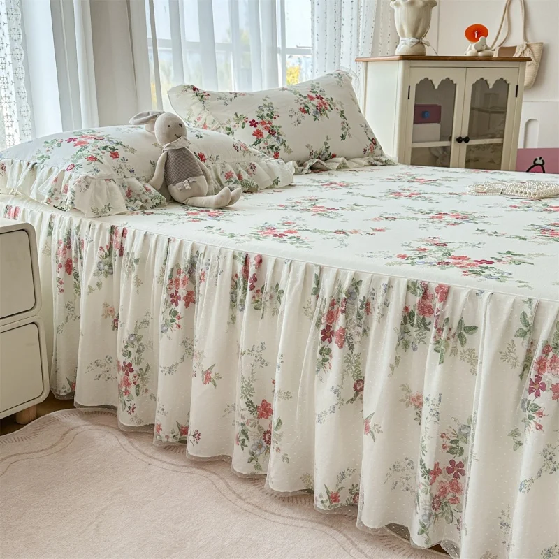 1pc Romantic Cotton Bed Skirt Rose Flower Print Mattress Cover European Home Bedroom Decor falda de cama Bedspread 180*200cm
1pc Romantic Cotton Bed Skirt Rose Flower Print Mattress Cover European Home Bedroom Decor falda de cama Bedspread 180*200cm