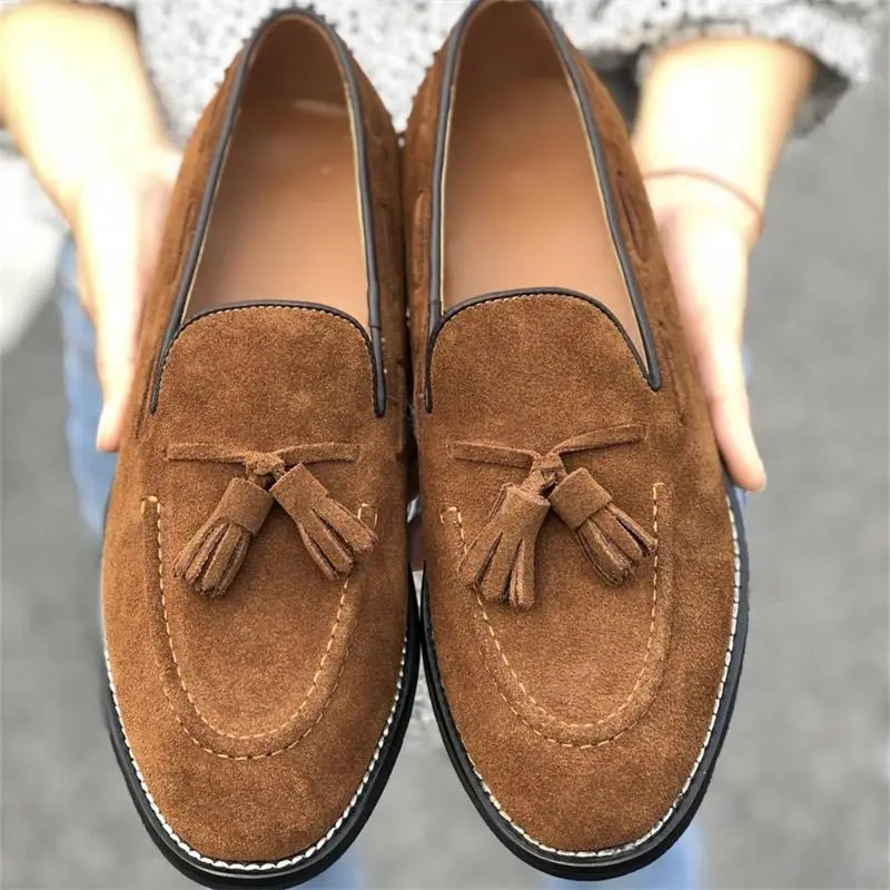 Cow Men Retro Loafers Suede Solid Color Round Toe Low-heeled Tassel Slip-on Fashion Business Casual Party Daily Men Shoes
Cow Men Retro Loafers Suede Solid Color Round Toe Low-heeled Tassel Slip-on Fashion Business Casual Party Daily Men Shoes