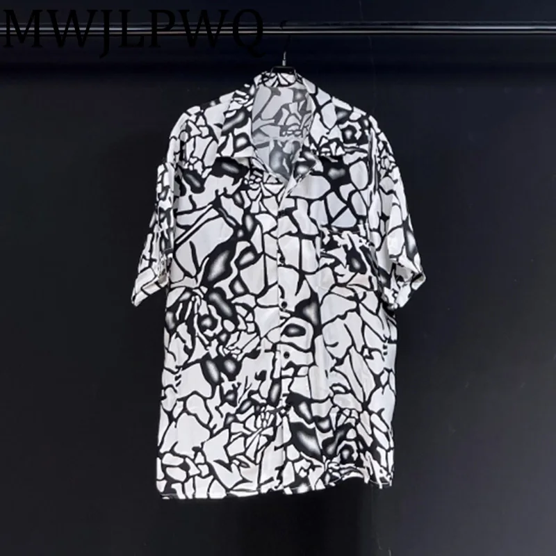 MWJLPWQ мужские рубашки с принтом High Street, модные нишевые свободные повседневные мужские топы с лацканами и короткими рукавами, новинка лета 2023 г. 010635
MWJLPWQ мужские рубашки с принтом High Street, модные нишевые свободные повседневные мужские топы с лацканами и короткими рукавами, новинка лета 2023 г. 010635