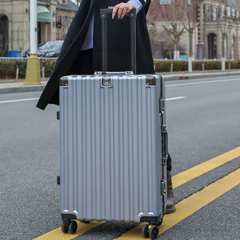 New High-value rolling luggage men women fashion hard trolley suitcase carry ons large-capacity silent travel boarding case
New High-value rolling luggage men women fashion hard trolley suitcase carry ons large-capacity silent travel boarding case