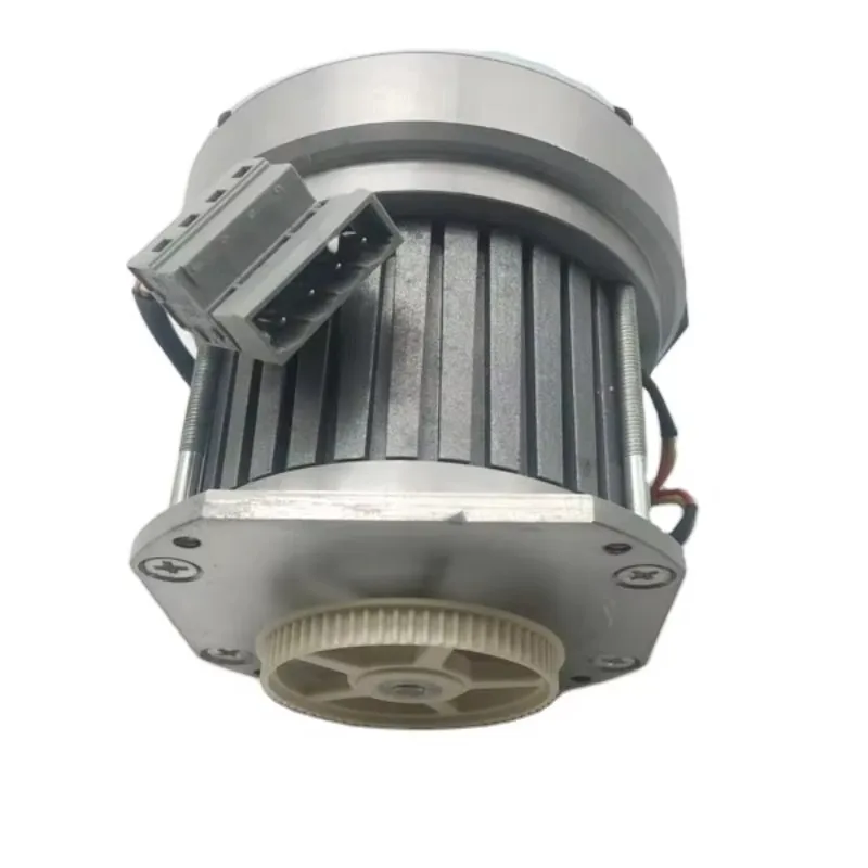 Двигатель хорошего качества для серводвигателя SSM, поперечный двигатель для намотки текстильных машин, запасные части
Двигатель хорошего качества для серводвигателя SSM, поперечный двигатель для намотки текстильных машин, запасные части