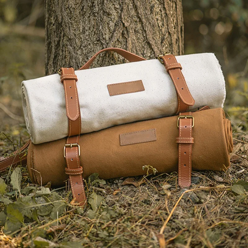 Портативный холщовый пляжный коврик-матрас с прочным ремнем из ПУ кожи, складное одеяло для пикника и кемпинга на открытом воздухе
Портативный холщовый пляжный коврик-матрас с прочным ремнем из ПУ кожи, складное одеяло для пикника и кемпинга на открытом воздухе