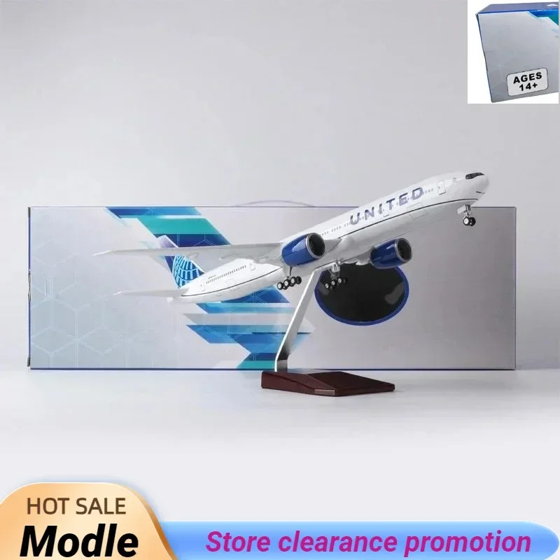 Коллекция игрушек, масштаб 1/157, 47 см, 777 B777, модель самолета UNITED Airlines, модель W, шасси с подсветкой и колесом, пластиковый полимерный самолет
Коллекция игрушек, масштаб 1/157, 47 см, 777 B777, модель самолета UNITED Airlines, модель W, шасси с подсветкой и колесом, пластиковый полимерный самолет