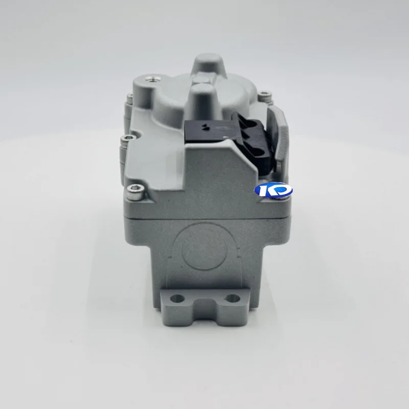 Прямые продажи с фабрики для турбокомпрессора Cummins серии HE300, электромагнитный клапан нагнетателя 5452687 5358453
Прямые продажи с фабрики для турбокомпрессора Cummins серии HE300, электромагнитный клапан нагнетателя 5452687 5358453