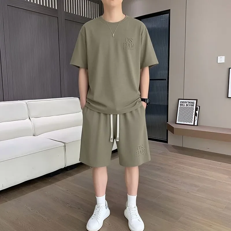 Men Summer Two Piece Tracksuit Embossed Letter Short Sleeve T Shirt Elastic Waist Casual Sport Shorts For Youth Middle Age
Men Summer Two Piece Tracksuit Embossed Letter Short Sleeve T Shirt Elastic Waist Casual Sport Shorts For Youth Middle Age