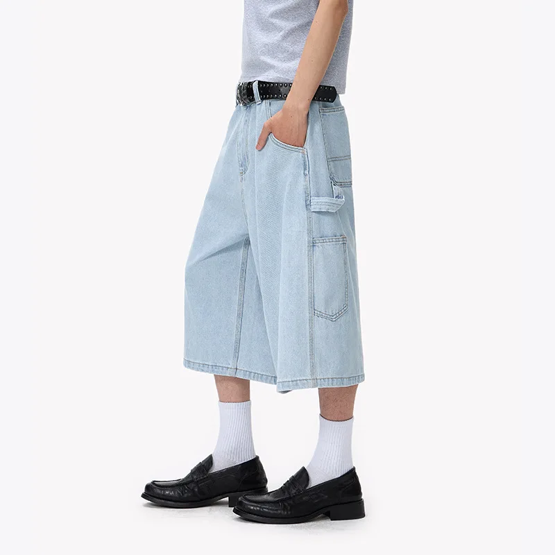 26 Summer New Denim Shorts Men's and Women's High Street Washed Loose Breathable Casual Cropped Pants
26 Summer New Denim Shorts Men's and Women's High Street Washed Loose Breathable Casual Cropped Pants