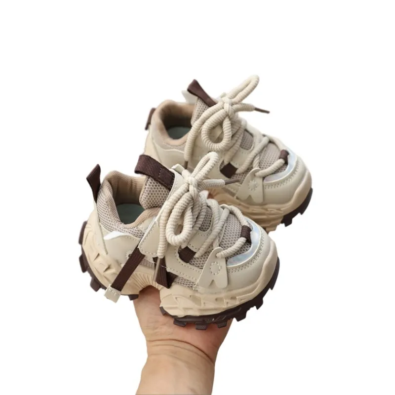 Black gray children's sports shoes autumn new boys' mesh breathable dad shoes anti slip soft sole girls' casual running shoes21-
Black gray children's sports shoes autumn new boys' mesh breathable dad shoes anti slip soft sole girls' casual running shoes21-
