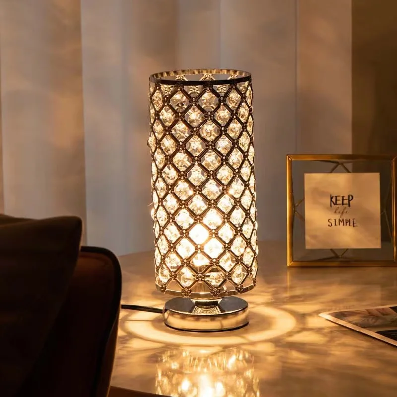 Simple Modern Crystal Table Lamp Ins Girl Warm and Romantic Bedroom Bedside Creative Decoration Night Light
Simple Modern Crystal Table Lamp Ins Girl Warm and Romantic Bedroom Bedside Creative Decoration Night Light
