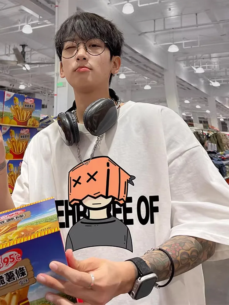 Мужская футболка для старшеклассников, летняя новинка 2024 года, модный бренд, крутой дизайн, из чистого хлопка, американский ретро-стиль, плотная ткань.
Мужская футболка для старшеклассников, летняя новинка 2024 года, модный бренд, крутой дизайн, из чистого хлопка, американский ретро-стиль, плотная ткань.