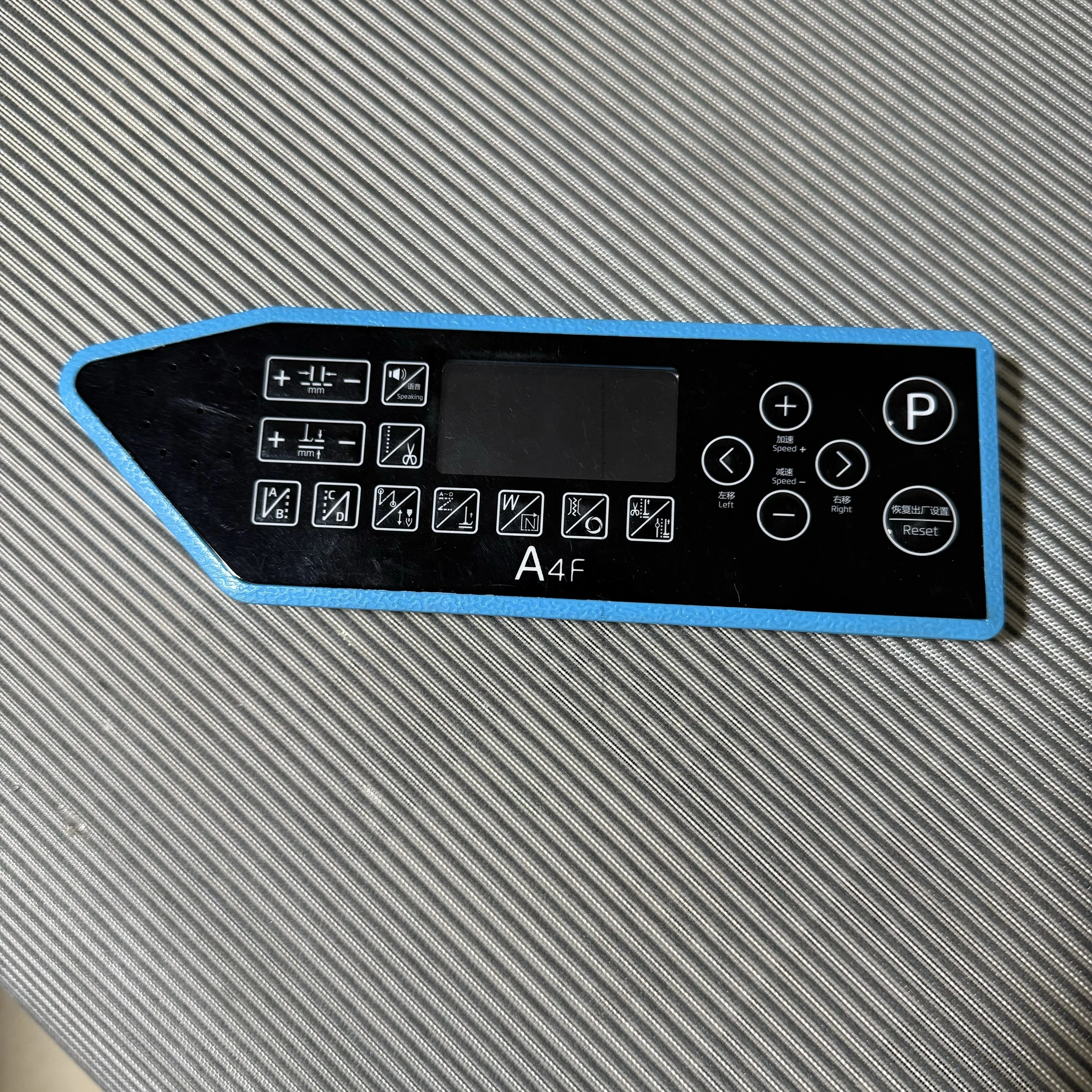 1pcs New Original Jack A4f Diaplay Operation Panel Board R4200 Qixing Zhongbang System Industrial Sewing Machine
1pcs New Original Jack A4f Diaplay Operation Panel Board R4200 Qixing Zhongbang System Industrial Sewing Machine