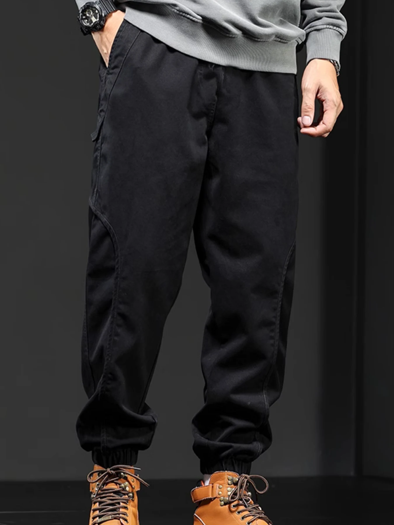 European style new men's casual workwear running pants with elastic waistband and drawstring, tapered sports belt pocket
European style new men's casual workwear running pants with elastic waistband and drawstring, tapered sports belt pocket