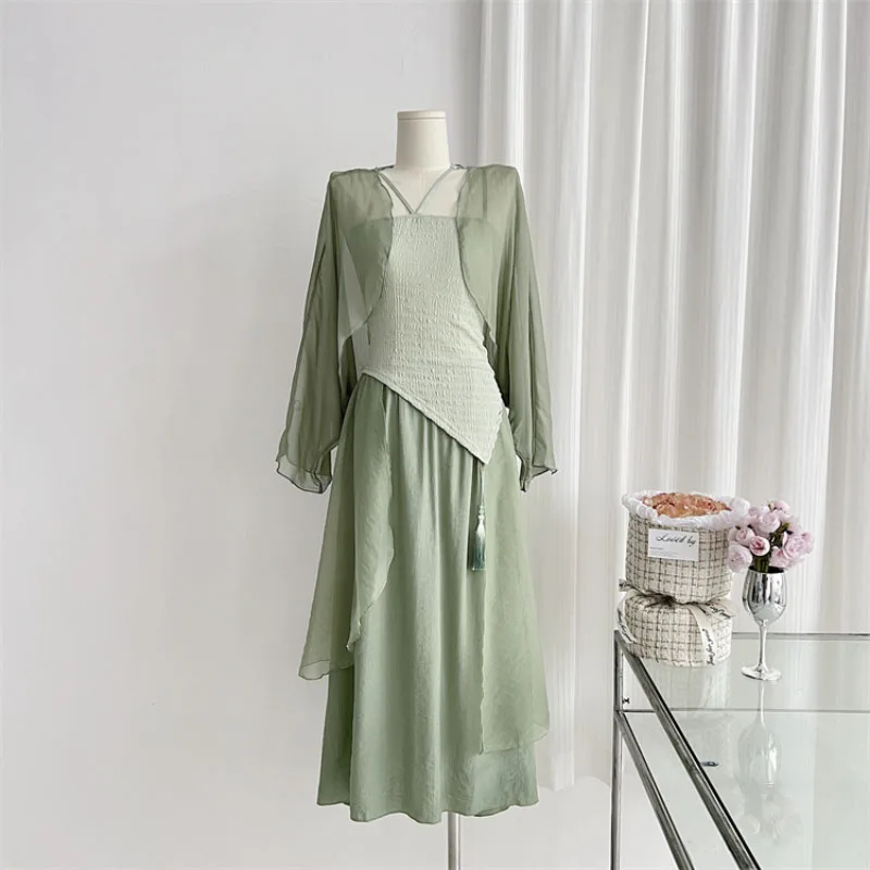 Green Cardigan Three-Piece Set with long Set Women's Gentle Temperament Slim Lace-up Shirt Tiered Dress
Green Cardigan Three-Piece Set with long Set Women's Gentle Temperament Slim Lace-up Shirt Tiered Dress
