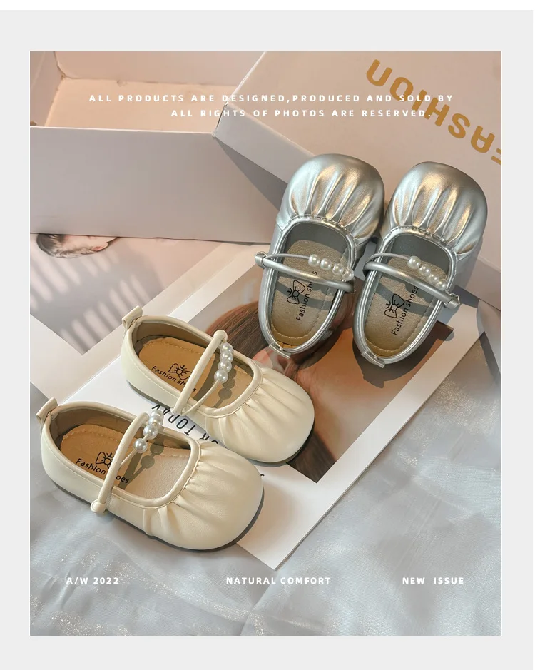 Girls Small Leather Shoes Children's One Foot Stirrup Soybean Shoes 2-8 Years Old Baby Cute Pearl Fashion Casual Single Shoes
Girls Small Leather Shoes Children's One Foot Stirrup Soybean Shoes 2-8 Years Old Baby Cute Pearl Fashion Casual Single Shoes