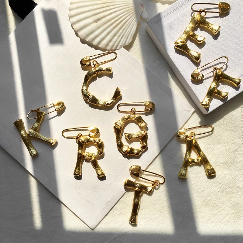 Brass With 18K Stuning 26 Letters Brooches Pins Women Jewelry Punk Party T Show Gown Runway Trendy Korean Japan Israel
Brass With 18K Stuning 26 Letters Brooches Pins Women Jewelry Punk Party T Show Gown Runway Trendy Korean Japan Israel