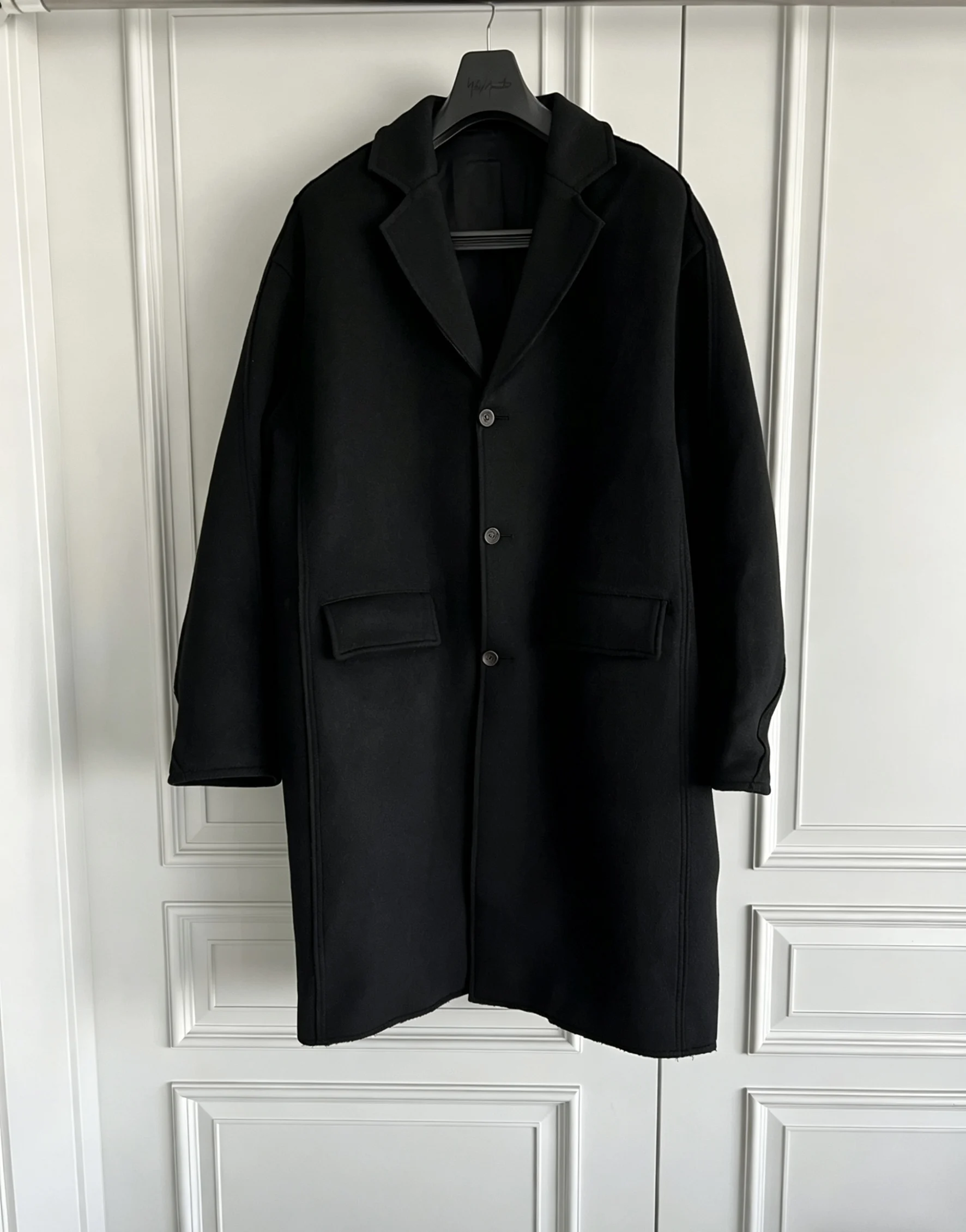 TOP-YAMAMOTO original design black wool coat
TOP-YAMAMOTO original design black wool coat