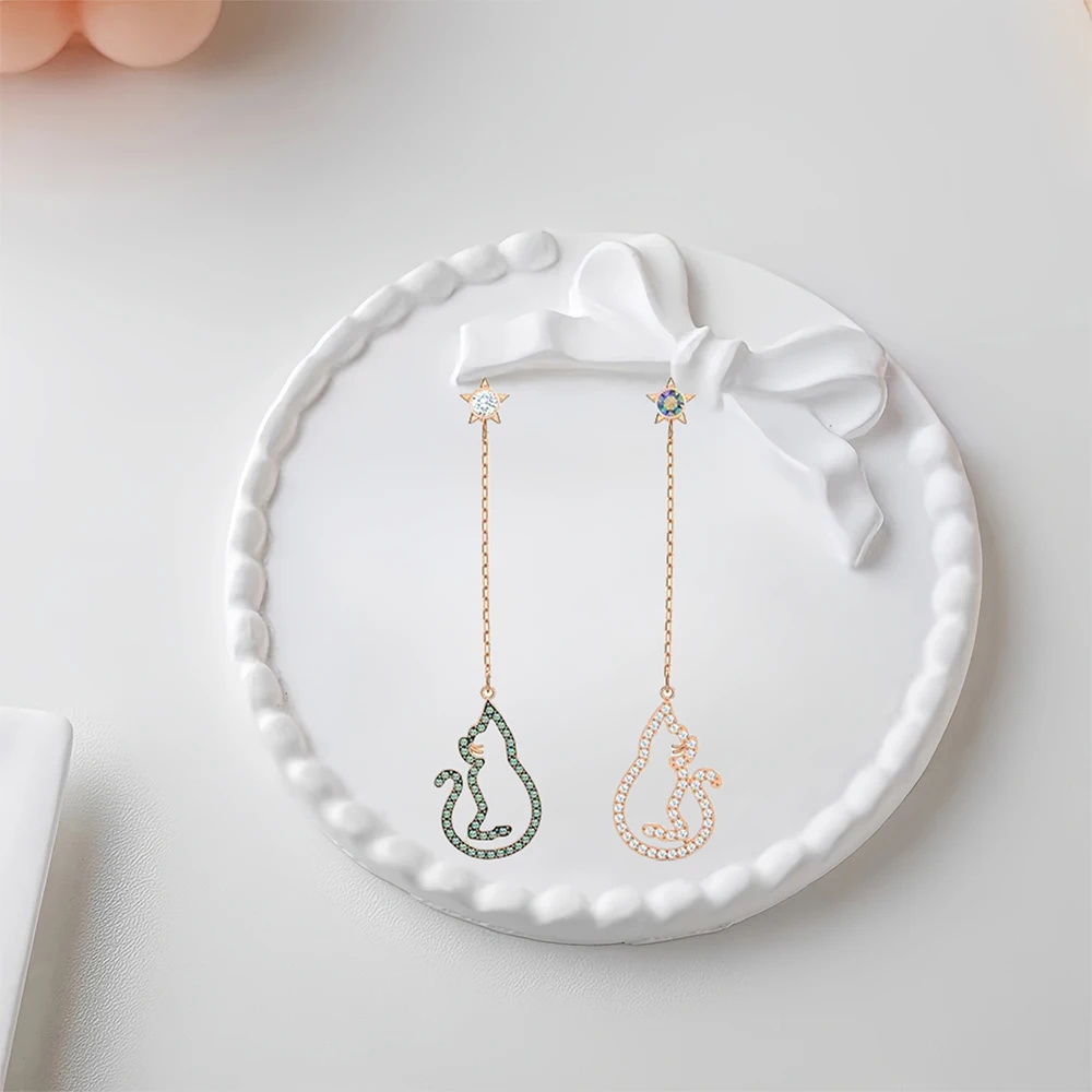 2025 Hot Selling Brand Women's Earrings Simple, Fashionable, Luxurious Jewelry Suitable for Gifting To Friends
2025 Hot Selling Brand Women's Earrings Simple, Fashionable, Luxurious Jewelry Suitable for Gifting To Friends