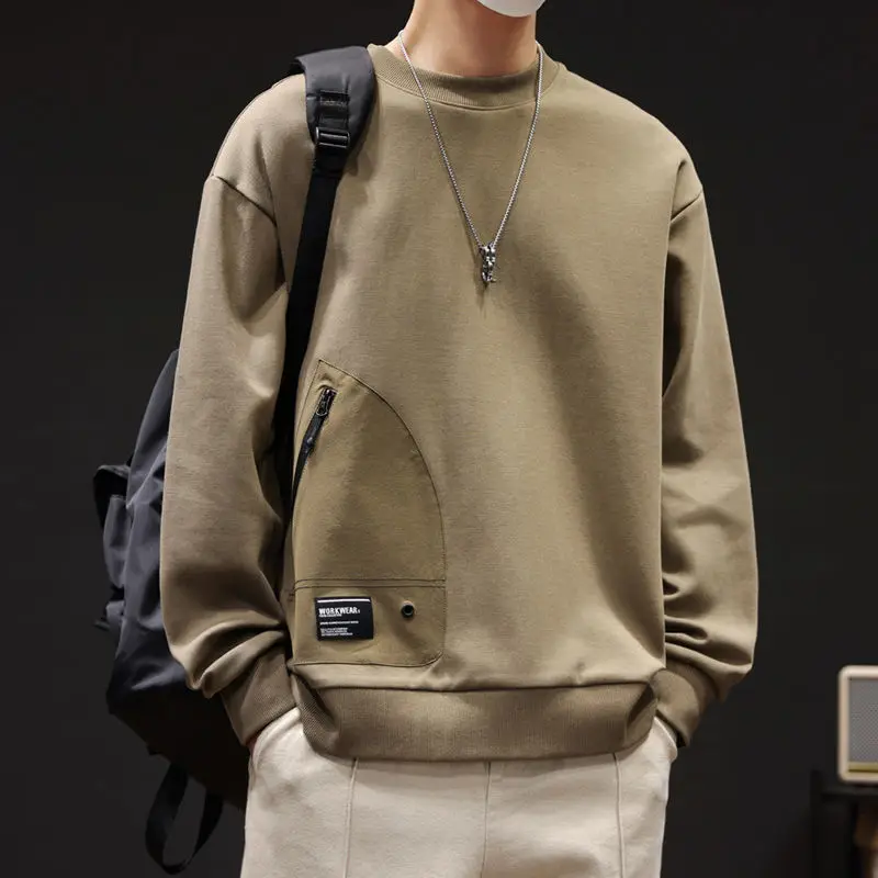 Men's Round Neck Sweatshirt with Simple Splicing Loose and Casual Versatile Long Sleeved Trendy Top
Men's Round Neck Sweatshirt with Simple Splicing Loose and Casual Versatile Long Sleeved Trendy Top