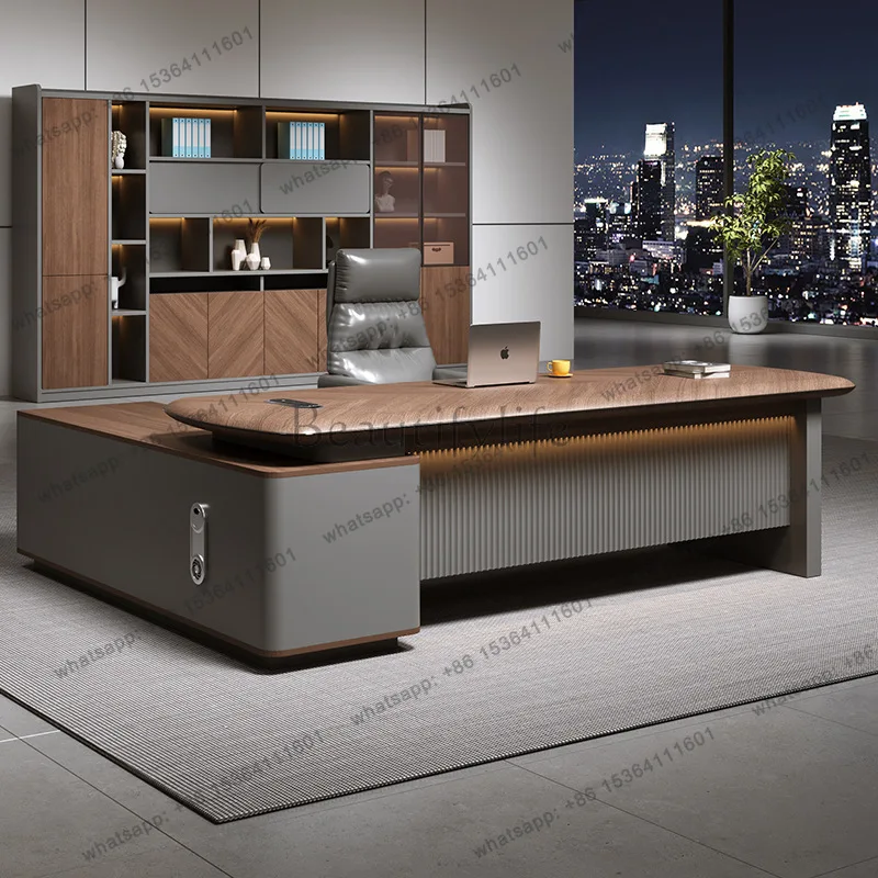 The boss's desk is simple and modern, and the president's office is a large desk.
The boss's desk is simple and modern, and the president's office is a large desk.