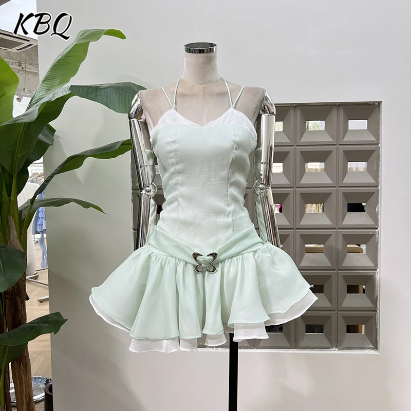 KBQ Solid Backelss Elegant Chic Dresses for Women Halter Sleeveless Sleeveless High Waist Temperament Dress Female Fashion New
KBQ Solid Backelss Elegant Chic Dresses for Women Halter Sleeveless Sleeveless High Waist Temperament Dress Female Fashion New