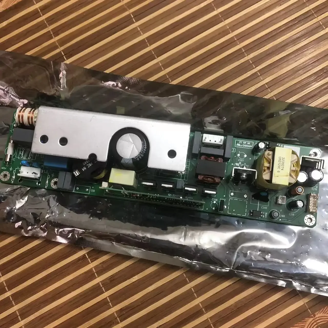 Replacement 200W Main Power supply & lamp ballast For Optoma GT1080Darbee M0238900HQ M0221700HQ Projector
Replacement 200W Main Power supply & lamp ballast For Optoma GT1080Darbee M0238900HQ M0221700HQ Projector