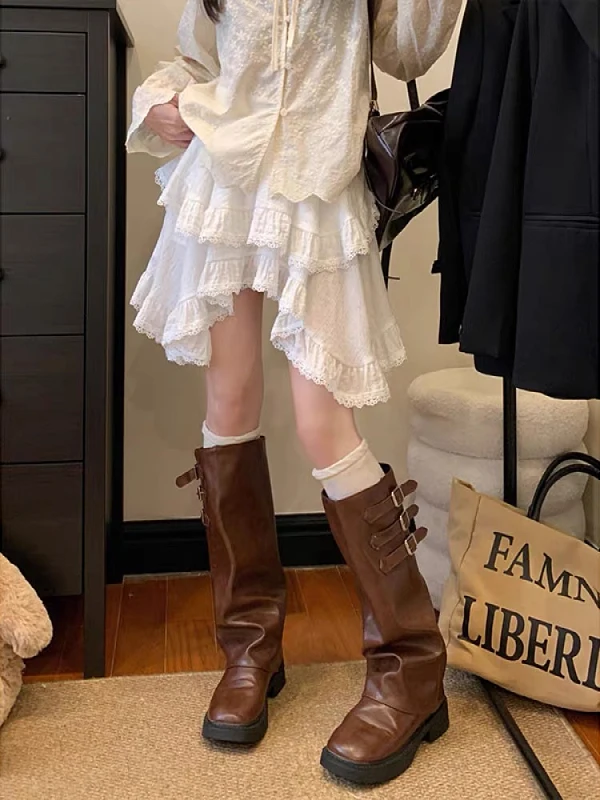 Модная универсальная женская юбка-трапеция с кружевными вставками и высокой талией, больших размеров, в корейском стиле, для повседневной носки
Модная универсальная женская юбка-трапеция с кружевными вставками и высокой талией, больших размеров, в корейском стиле, для повседневной носки