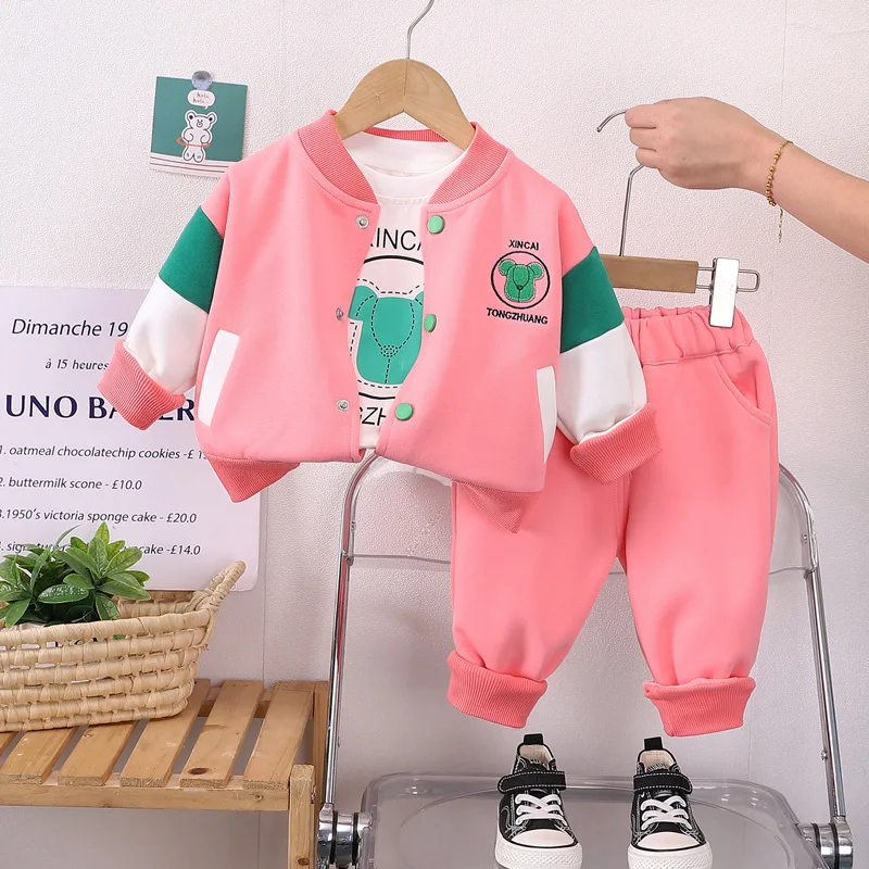 Boutique Baby Girl Clothes 2024 Spring Casual Cartoon Cardigan Coats + White T-shirts + Pants Toddller Clothing Girls Outfit Set
Boutique Baby Girl Clothes 2024 Spring Casual Cartoon Cardigan Coats + White T-shirts + Pants Toddller Clothing Girls Outfit Set