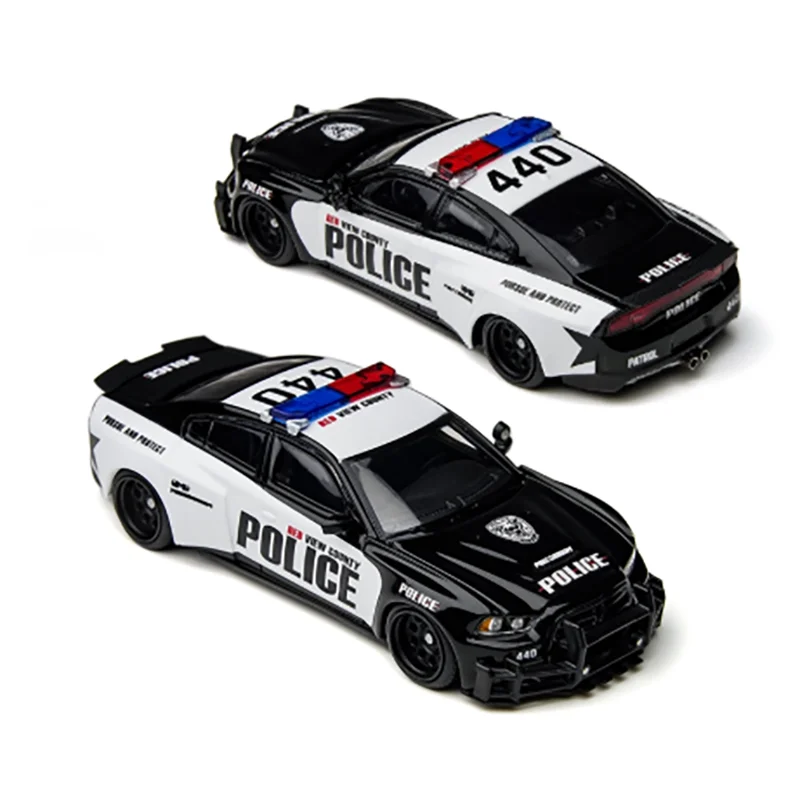 Масштаб PSC 1:64 440 # Модель автомобиля Charger Brawler Widebody TM из сплава, имитационная игрушка, статическая модель для демонстрации, подарок для взрослых, сувенир
Масштаб PSC 1:64 440 # Модель автомобиля Charger Brawler Widebody TM из сплава, имитационная игрушка, статическая модель для демонстрации, подарок для взрослых, сувенир