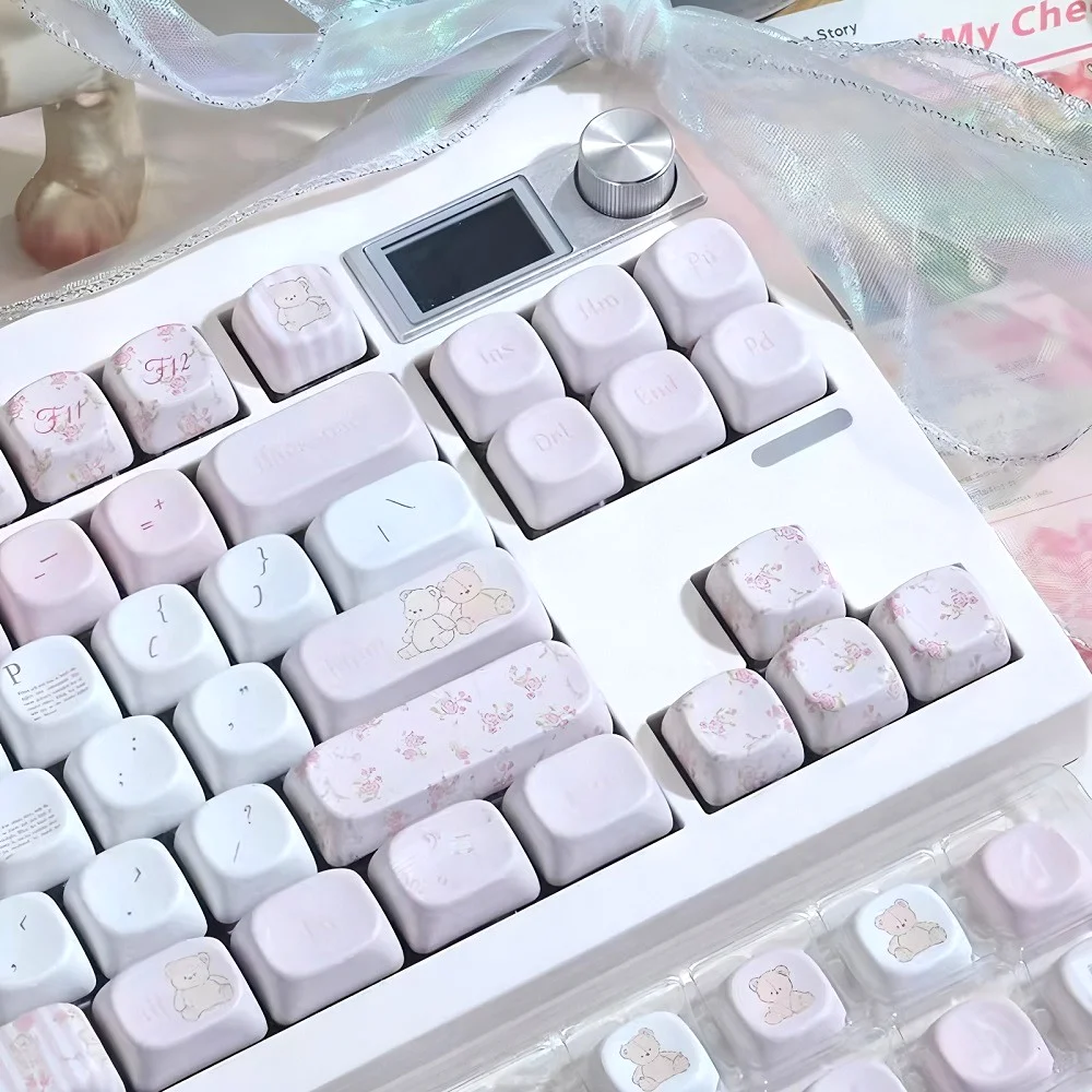 Little Bear Flower Cambodia MOA Cherry Pink White Keycap Set PBT 124 Key Cute Cartoon Keycap Suitable for MX Mechanical Keyboard
Little Bear Flower Cambodia MOA Cherry Pink White Keycap Set PBT 124 Key Cute Cartoon Keycap Suitable for MX Mechanical Keyboard