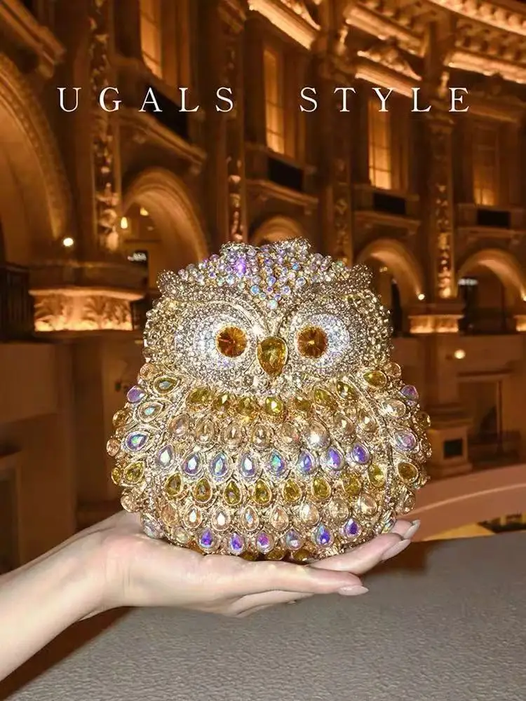 Cute Owl Shaped Diamond Clutch Purse Luxury Designer Glitter Women Handbag Crystal Rhinestones Evening Bag Fashion Banquet Bag
Cute Owl Shaped Diamond Clutch Purse Luxury Designer Glitter Women Handbag Crystal Rhinestones Evening Bag Fashion Banquet Bag