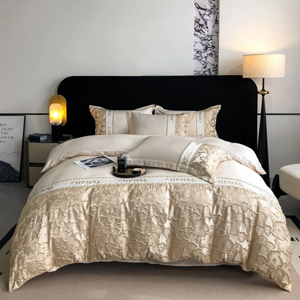 Golden Jacquard Embroidery Bedding Set Queen King Comforter Cover Duvet Cover Set Flat/Fitted Bed Sheet Pillowcases Home Textile
Golden Jacquard Embroidery Bedding Set Queen King Comforter Cover Duvet Cover Set Flat/Fitted Bed Sheet Pillowcases Home Textile
