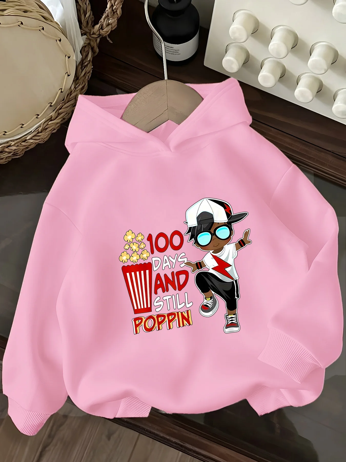 printed girls hooded sweater children suitable for young girls and students boy party special clothing 120-160 cm
printed girls hooded sweater children suitable for young girls and students boy party special clothing 120-160 cm