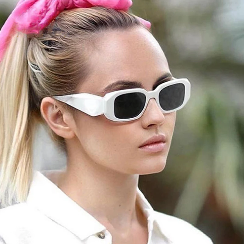 Rectangle Frame Fashion Sunglasses for Man and Women Retro Vintage Lens Gradient Cat Eye Sun Glasses Female Eyewear UV400
Rectangle Frame Fashion Sunglasses for Man and Women Retro Vintage Lens Gradient Cat Eye Sun Glasses Female Eyewear UV400