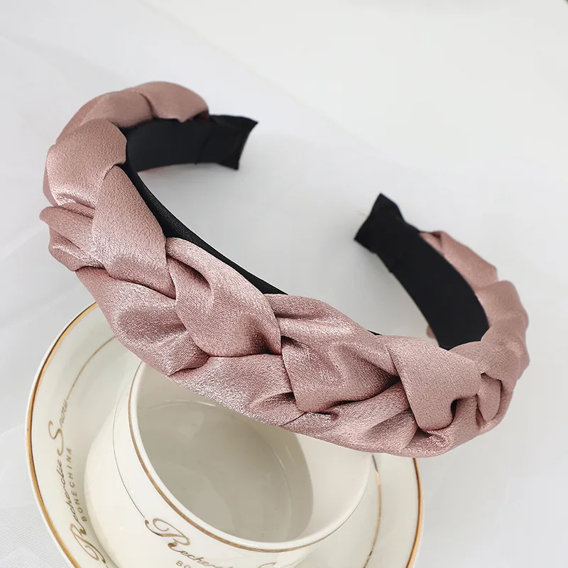 Elegant Silk Headband Twist Braid Design Wide Knotted Hair Hoop Non-Slip for Women Girls Hair Accessories
Elegant Silk Headband Twist Braid Design Wide Knotted Hair Hoop Non-Slip for Women Girls Hair Accessories