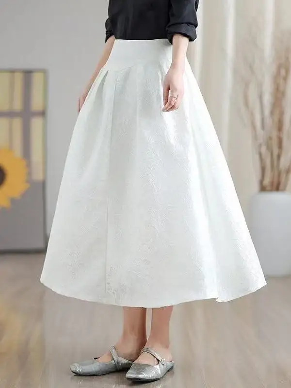 Elegant Retro Embroidered High Waist A-Line Midi Skirt Women's Fashionable Loose Fit Spring 2026 New Style Commute Skirt
Elegant Retro Embroidered High Waist A-Line Midi Skirt Women's Fashionable Loose Fit Spring 2026 New Style Commute Skirt